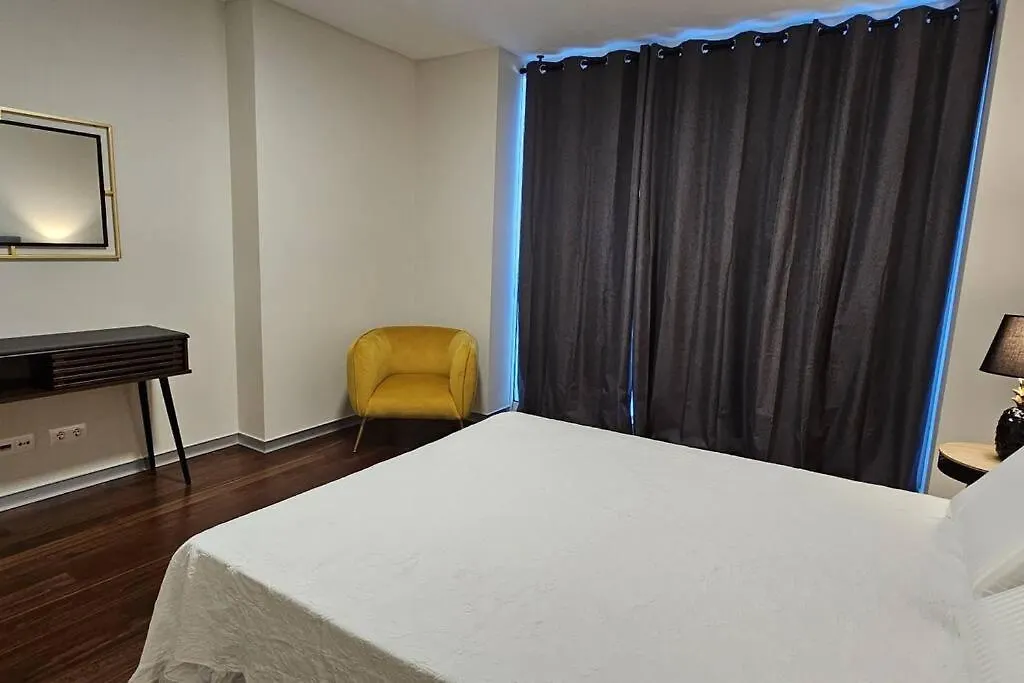 Apartment Ponte De Estrelas Plaza By Rentallido Funchal  Portugal